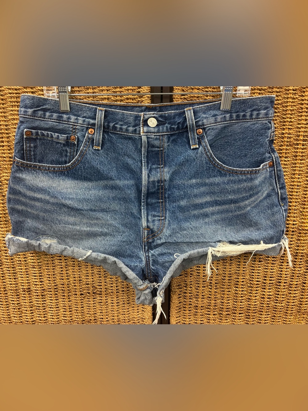 Levi’s 501 Original Distressed Cutoff Shorts – Women’s W33